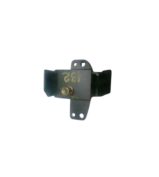 Soporte motor 132