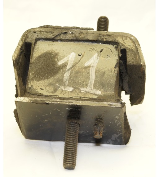 SOPORTE DE MOTOR PARA SUZUKI VITARA.