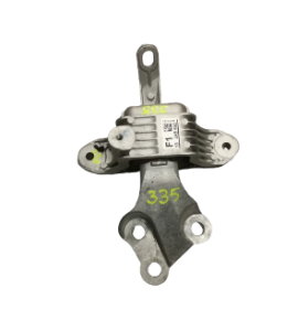 Soporte motor 335