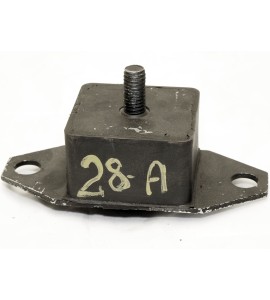 SOPORTE DE TOYOTA HILUX + 1/2 ADAP MOT.35 .